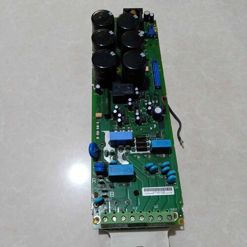 议价频器ACS400 SNAZ 4231I 3BSC980004R790 BSM35GD120DN2E3224