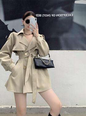短款风衣女秋装新款韩版宽松时尚气质减龄小个子流行外套双排扣