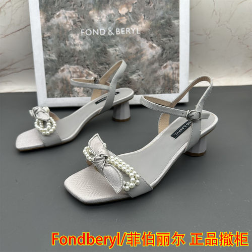 Fondberyl/菲伯丽尔撤柜断码羊皮女鞋粗跟高跟扣带露趾中空凉鞋