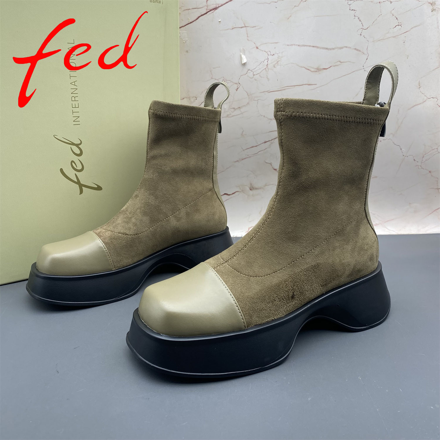 37码fed/艾芙伊迪撤柜断码处理女鞋方头平跟防滑轻便后拉链短靴