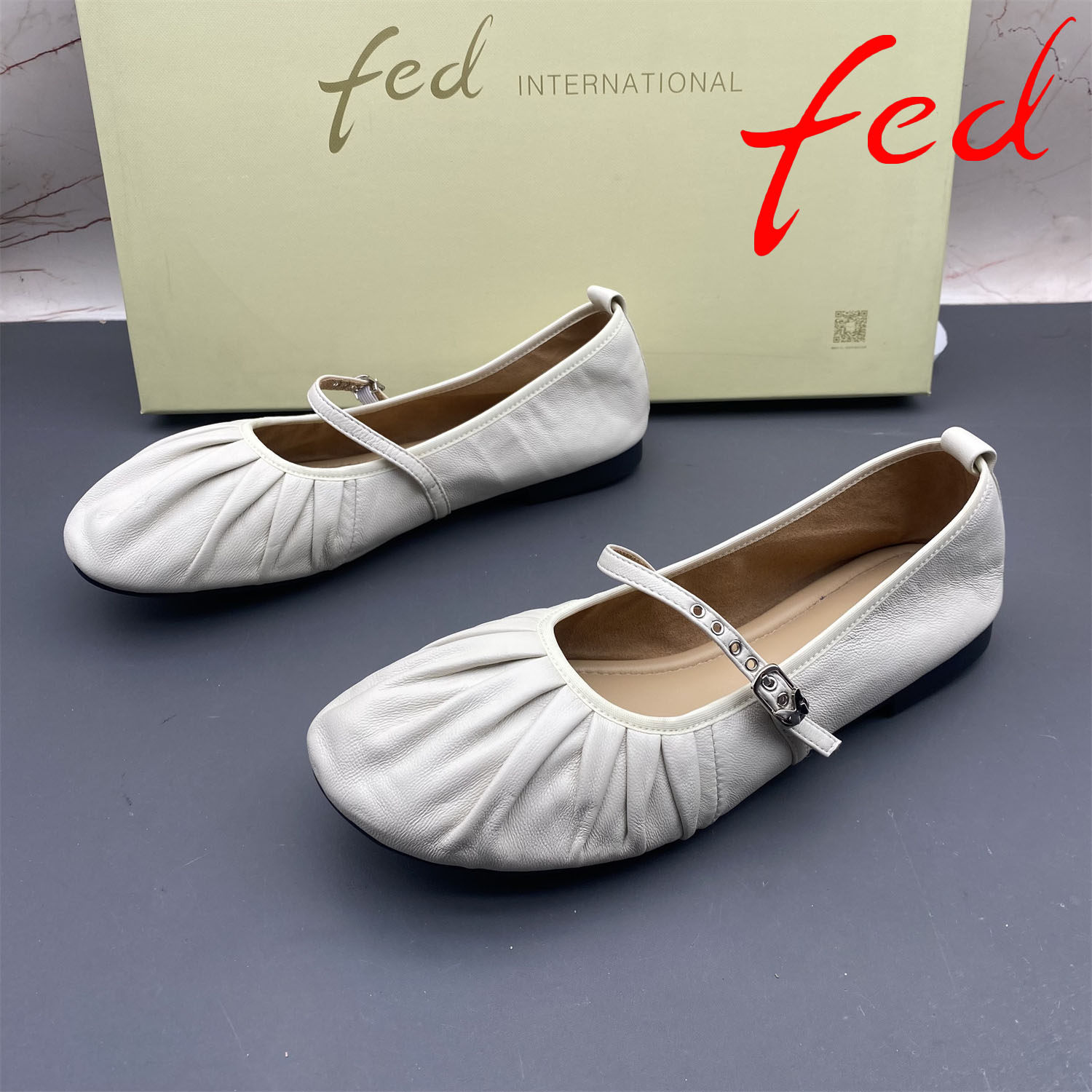 39码fed/艾芙伊迪撤柜断码羊皮女鞋扣带浅口扣带平底防滑玛丽珍鞋,女鞋,玛丽珍鞋,淘宝优惠券,粉丝福利购,淘宝优惠卷