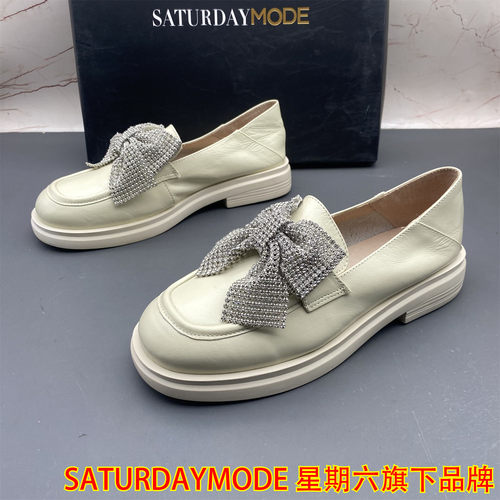 37码SATURDAYMODE断码撤柜牛皮女鞋圆头平跟防滑水钻中口乐福鞋