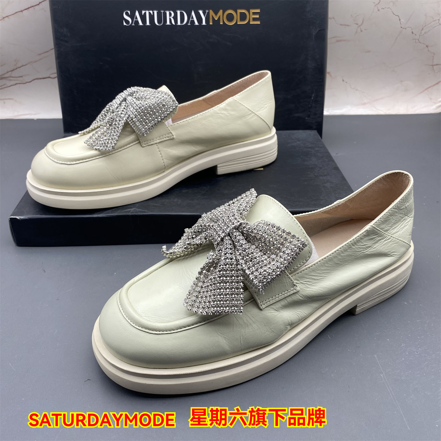 正品SATURDAYMODE商场断码撤柜牛皮女鞋水钻平跟防滑中口乐福鞋