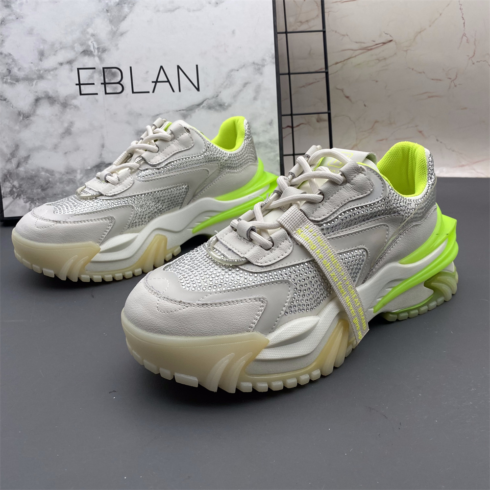 EBLAN/伊伴撤柜断码处理牛皮女鞋水钻圆头系带平底防滑休闲单鞋