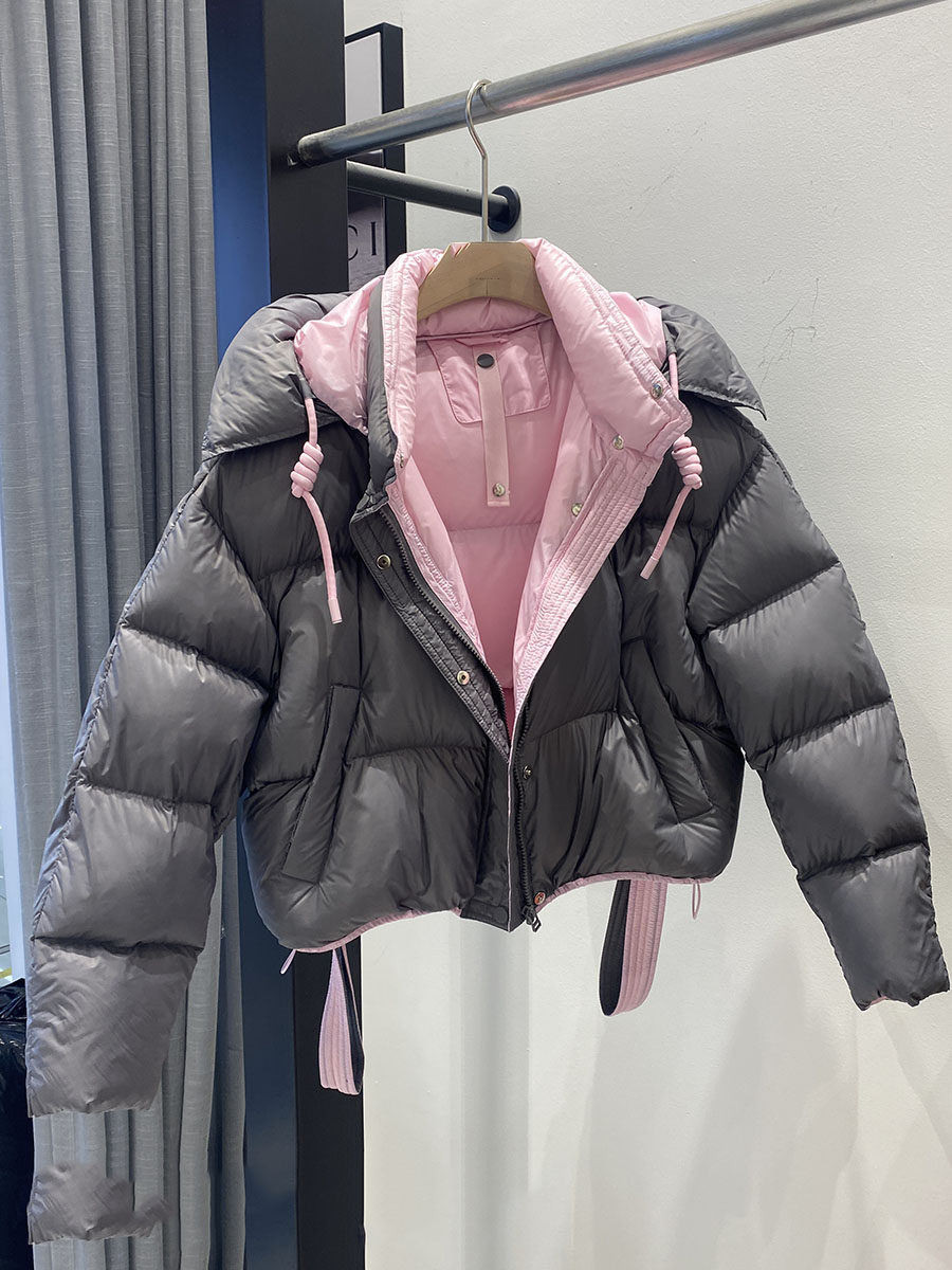 小众设计感短款连帽加厚羽绒服