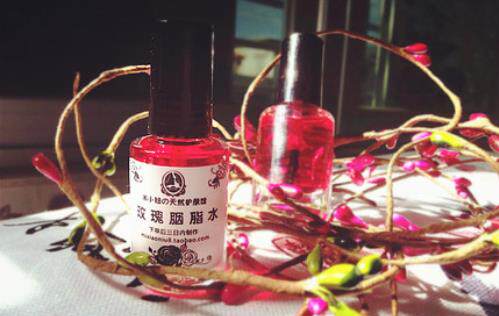 【玫瑰胭脂水】液体腮红口红唇液唇彩不掉色 孕妇可用，裸妆