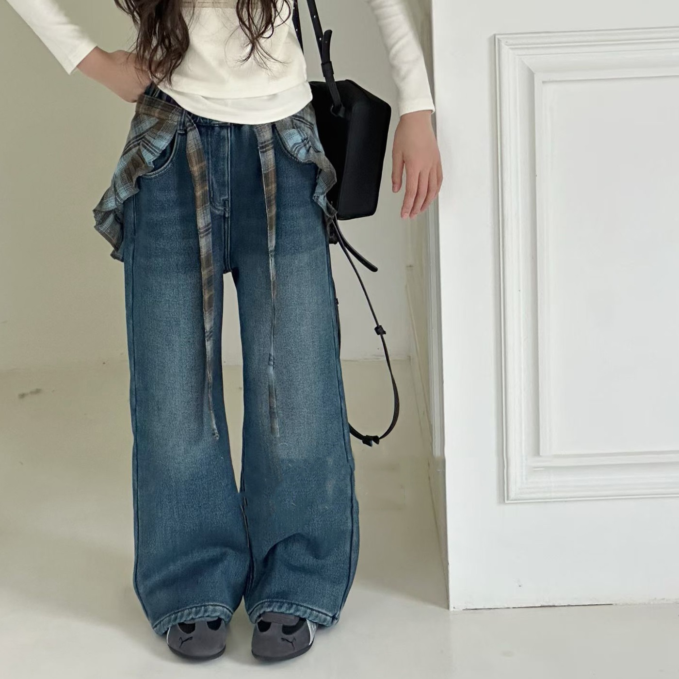 儿童屁帘牛仔裤秋冬直筒男女童