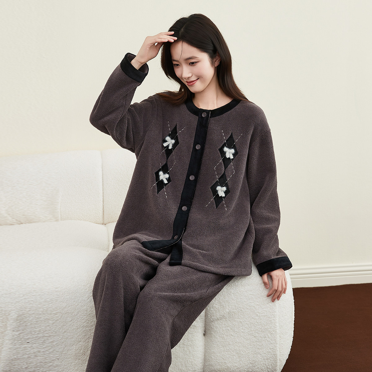 顶瓜瓜杨梅绒睡衣女加绒加厚灰色保暖长袖长裤小香风可外穿家居服,女士内衣/男士内衣/家居服,睡衣/家居服套装,淘宝优惠券,粉丝福利购,淘宝优惠卷