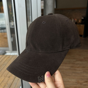 新款秋冬保暖鹿皮绒显脸小休闲百搭棒球帽子男女字母纯色鸭舌帽
