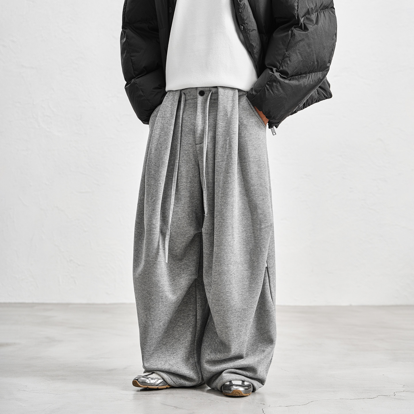 JUPSTUDIO混纺保暖灰色加绒休闲裤男秋冬款垂坠感宽松直筒拖地裤