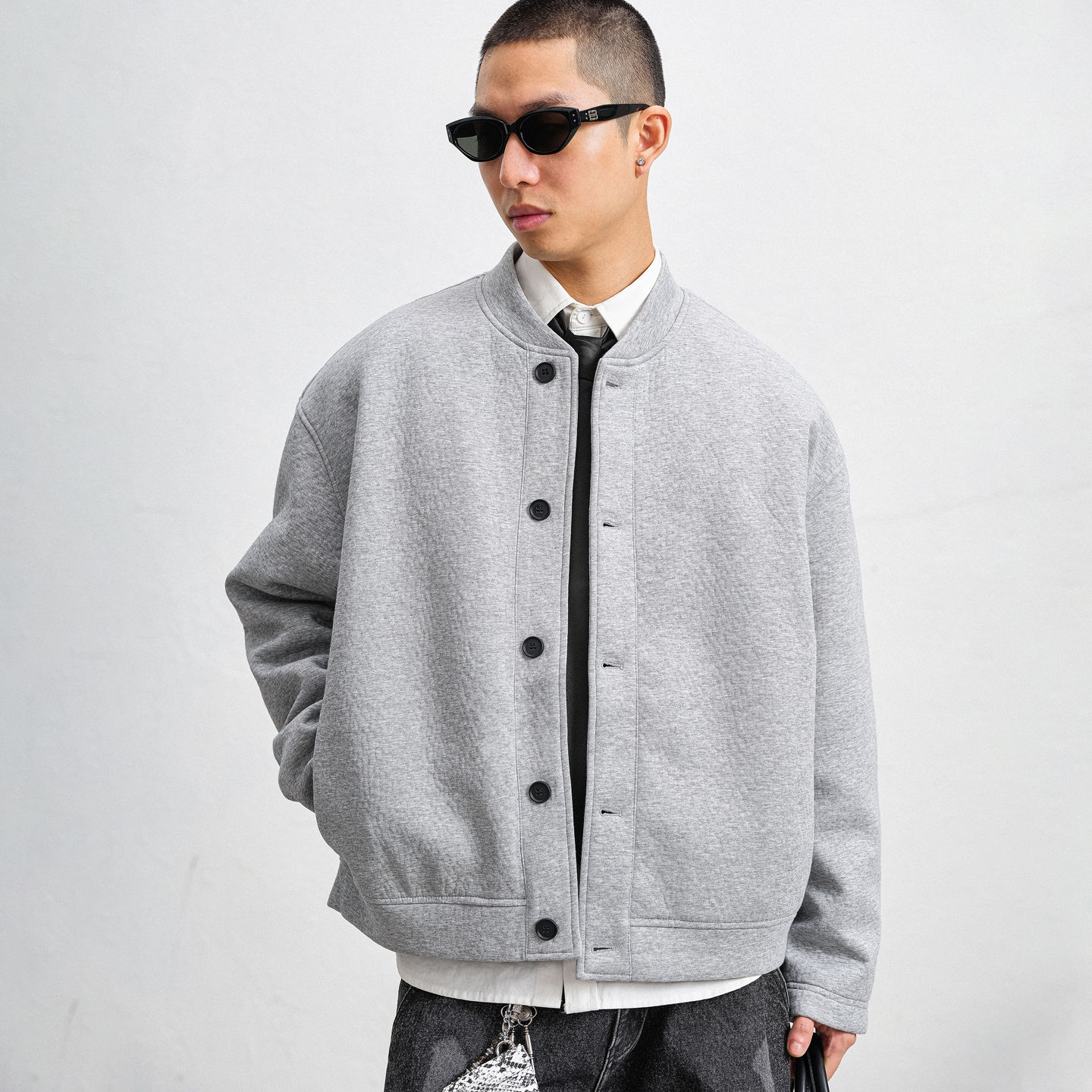 JUPSTUDIO棒球领纽扣羽绒服男