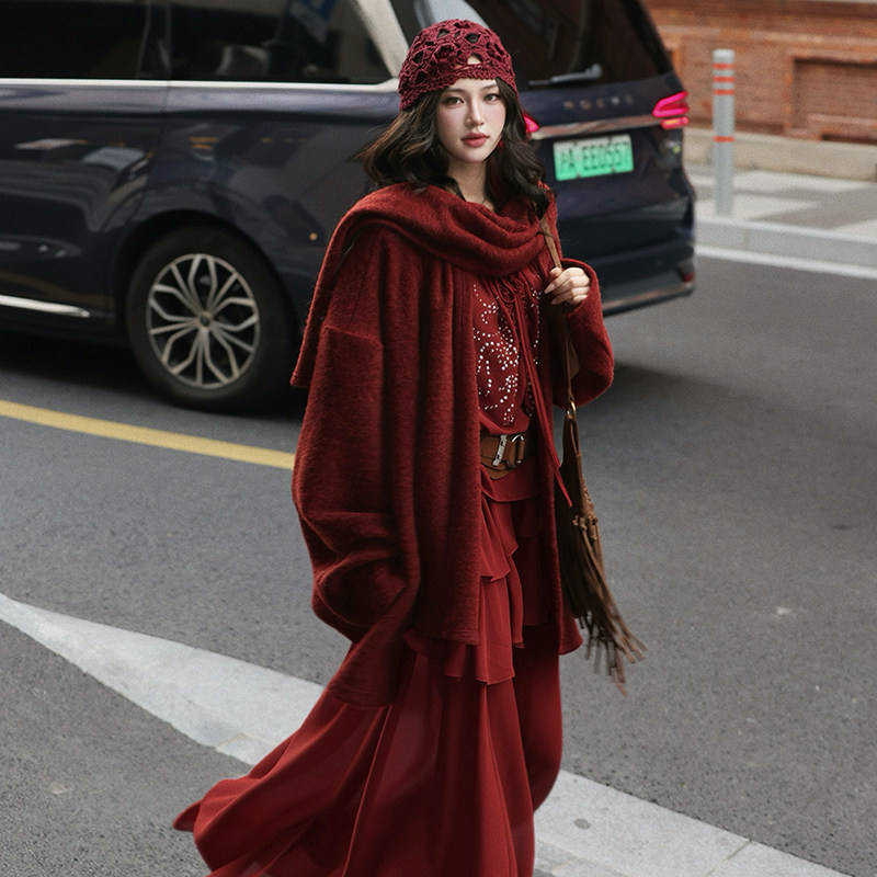 AZure红色披肩斗篷毛呢围巾外套