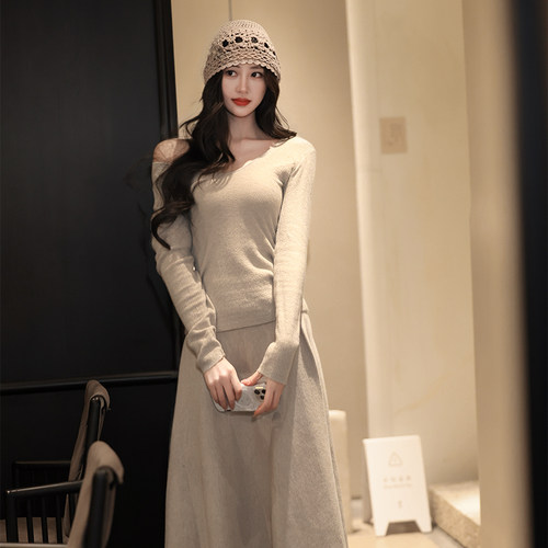 AZure法式复古修身羊毛衫显瘦女