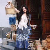 AZure温柔风拼布印花A字半身裙法式 复古蕾丝拼接不规则吊带女夏季