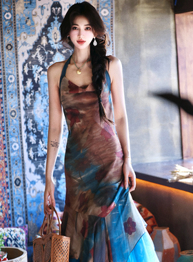 AZure温柔风复古印花吊带连衣裙法式气质显瘦16米网纱挂脖长裙夏