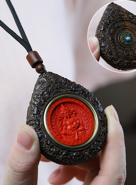 沉贵宝镶嵌朱砂绿松唐卡挂件吊坠