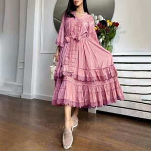 波西米亚风不规则长裙2025秋季 重工刺绣绑带连衣裙中腰 V领喇叭袖