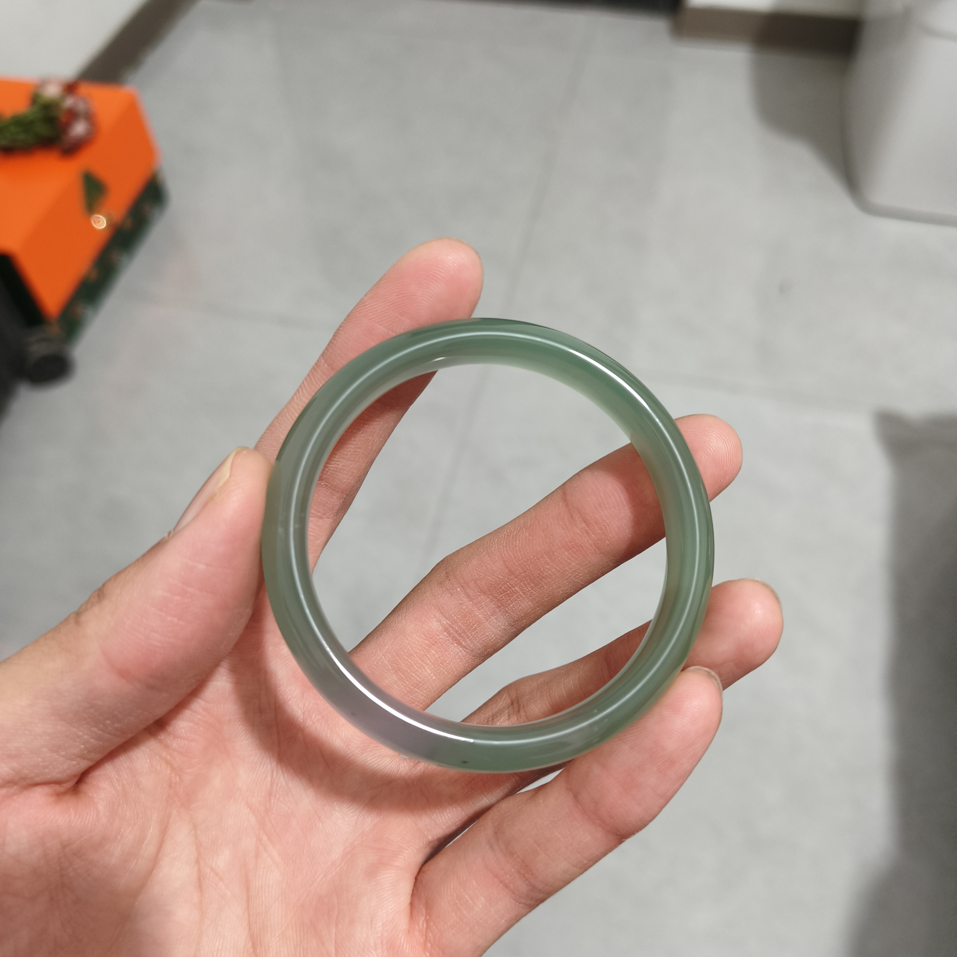 57圈口玛瑙手镯一条k109