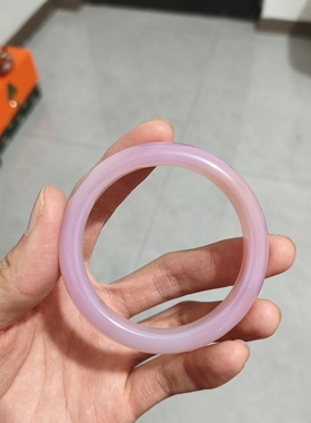 56-57圈口玛瑙手镯一条k123