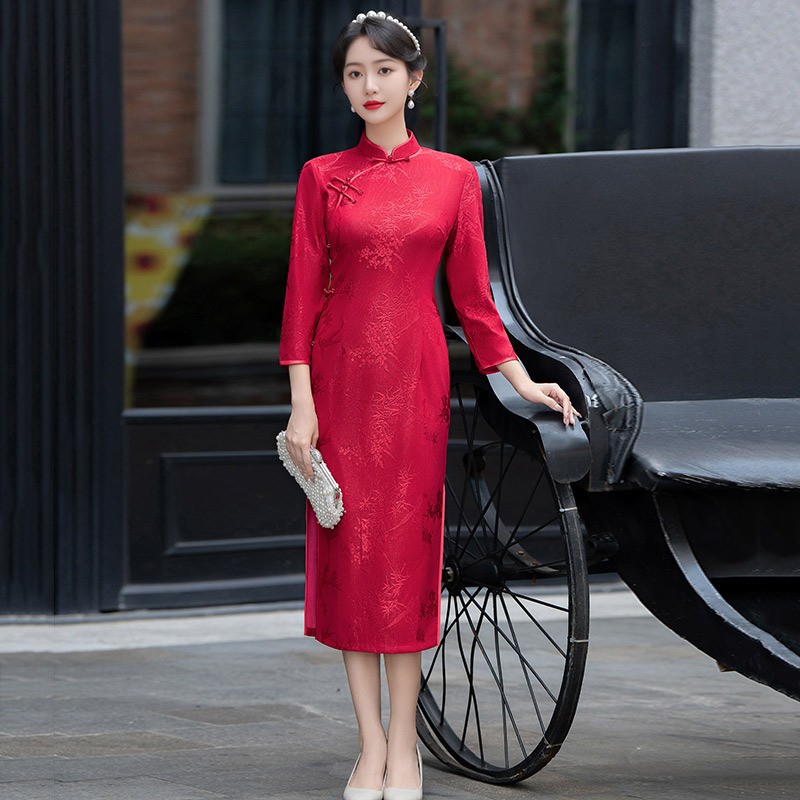 红色旗袍春秋长袖订婚敬酒服回娘家喜婆婆婚宴装迎宾礼仪长款礼服