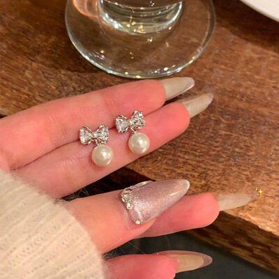 S925银针轻奢小众精致锆石蝴蝶结耳钉女ins潮高级感珍珠耳环耳饰