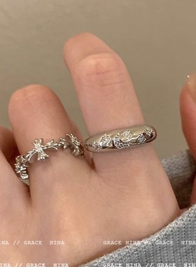 冷淡风银色锆石十字架戒指