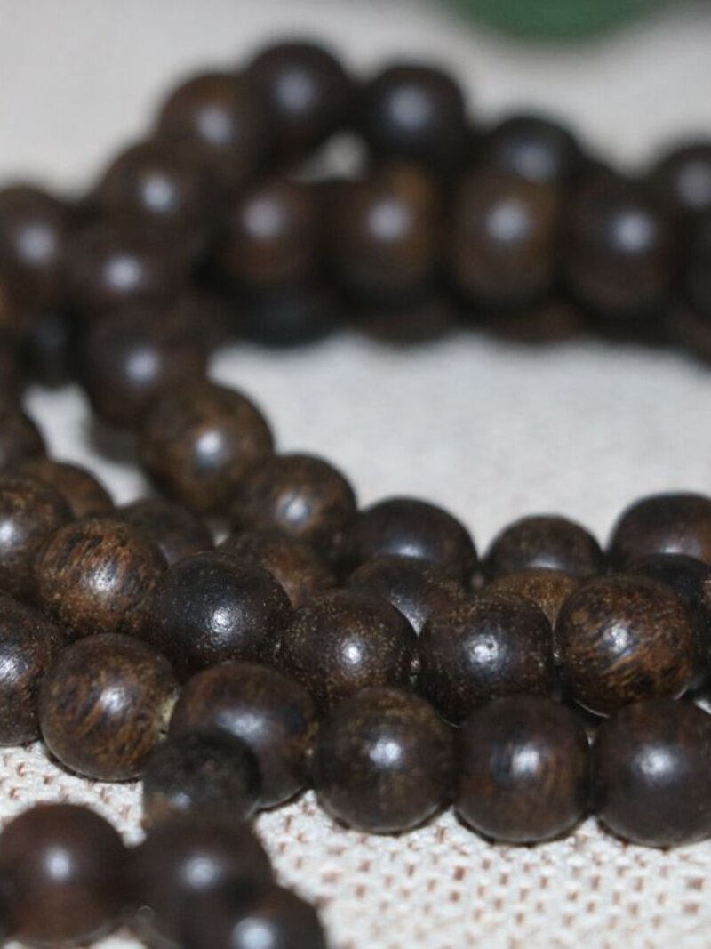 정통 베트남 HUIAN 천연 오래된 소재 침향 부처님 비즈 팔찌 108개 8MM 남성과 여성 스타일 충실도
