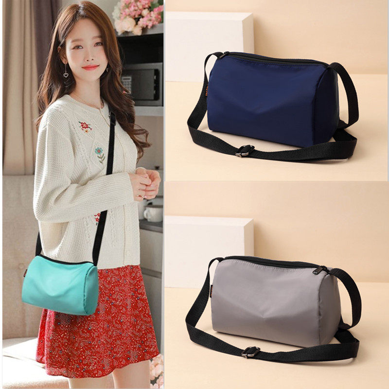 旅行潮流休闲单肩斜挎包男轻便邮差小包嘻哈简约潮牌斜背包女男包