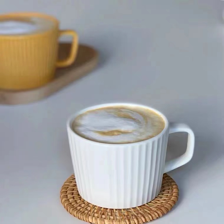 ins奶白竖条纹套装简约风咖啡杯