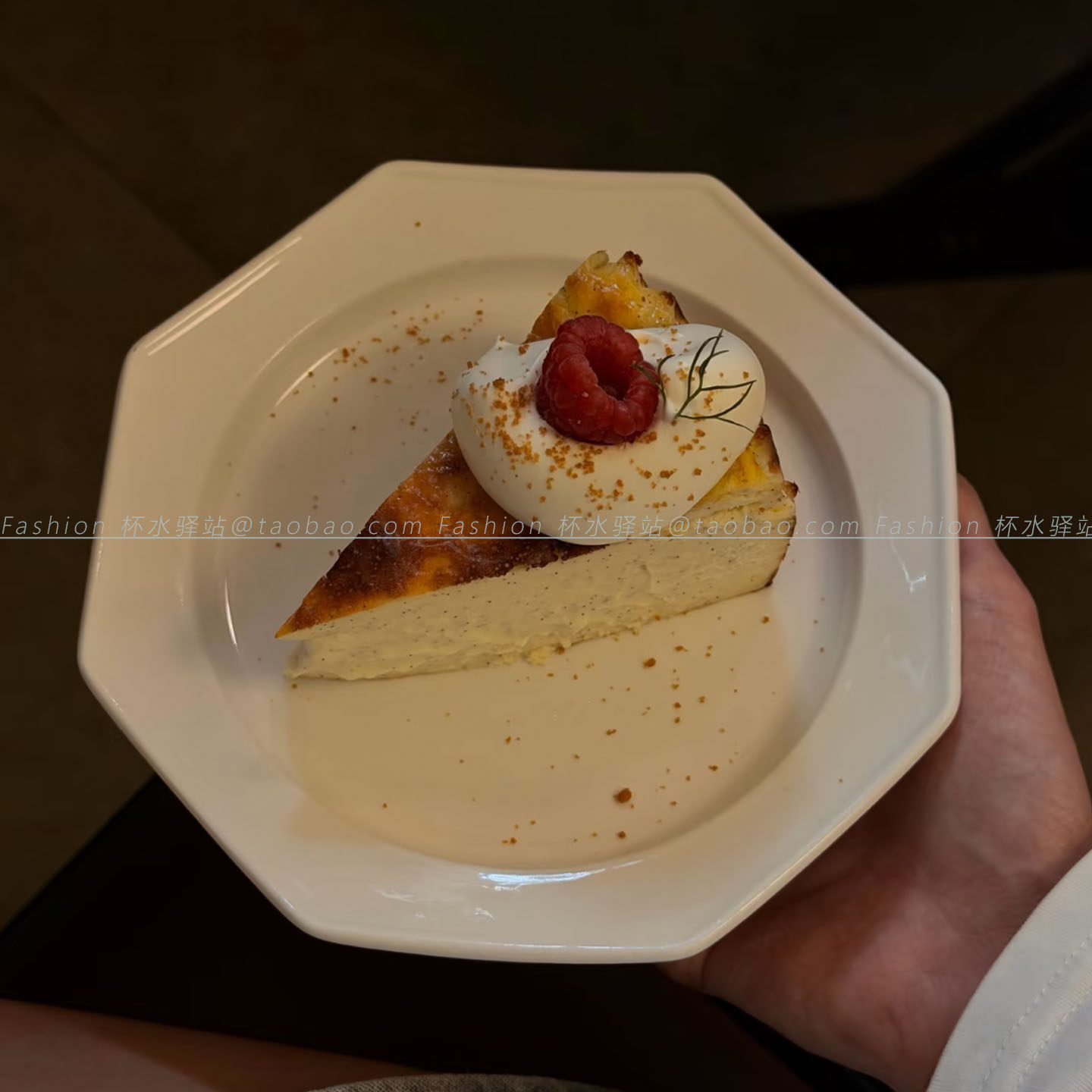 中古风纯白陶瓷八角西餐盘