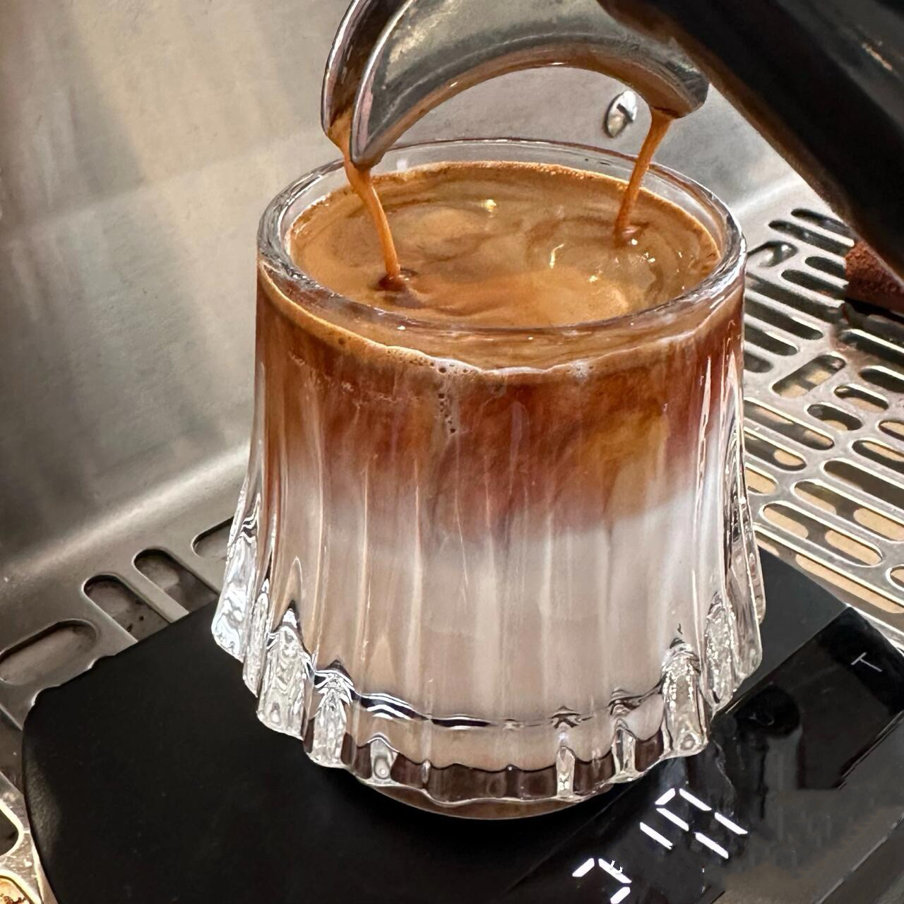 高颜值网红Dirty澳白咖啡杯