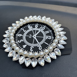 女汽车中控台防滑垫车载内饰摆件置物垫仪表台高级感装饰钻石毛垫