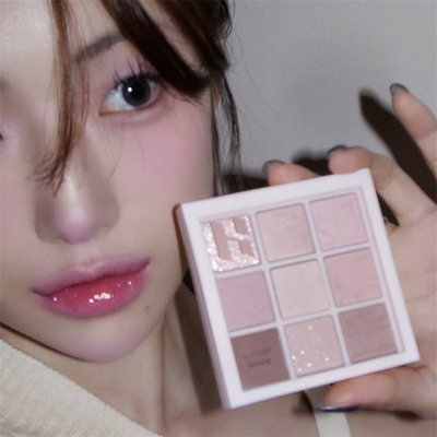 限量holika韩国新品九色眼影盘温柔哑光珠光眼部修饰套装带腮红