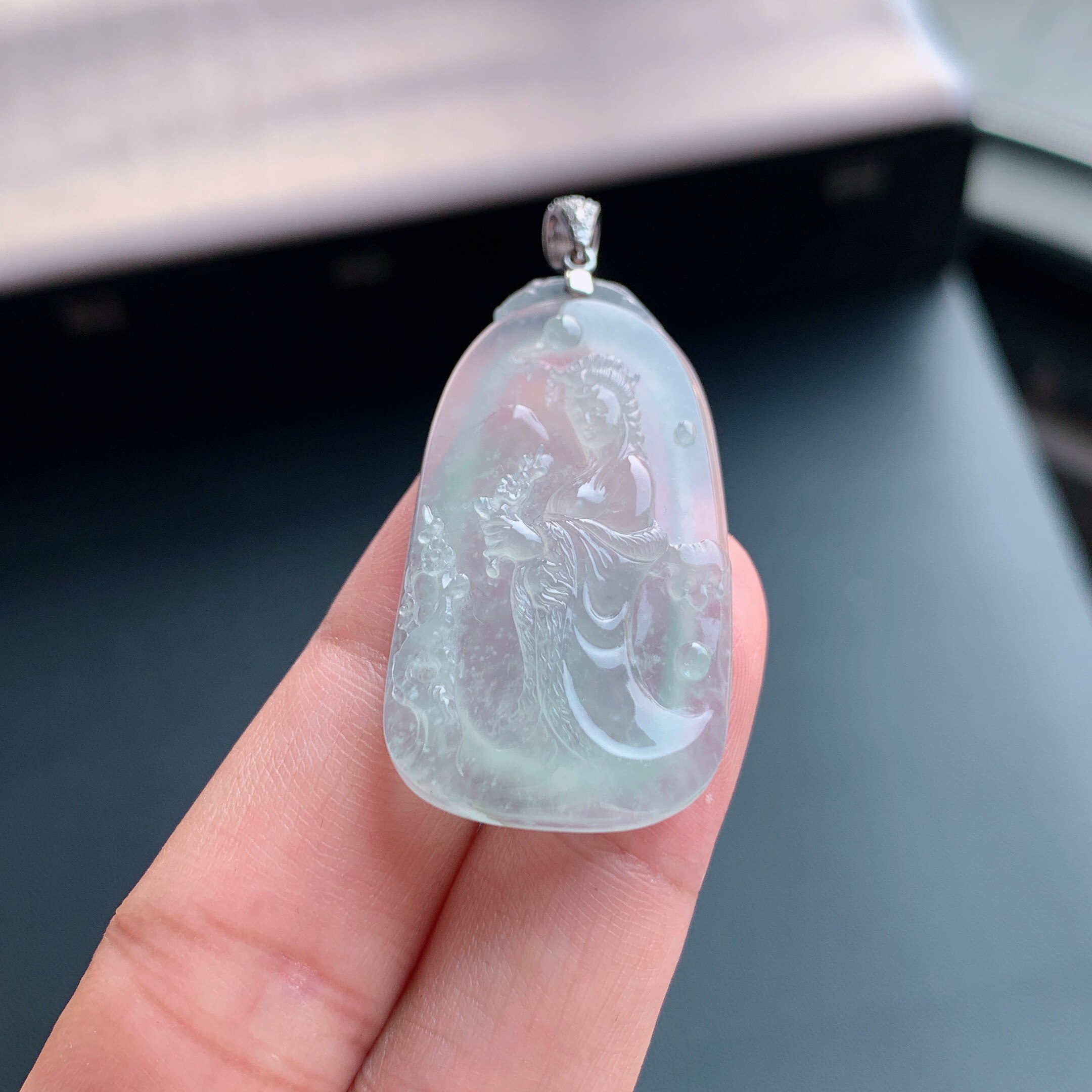 缅甸天然A货翡翠 18K金镶钻冰种木那料踏雪寻梅挂件吊坠L28