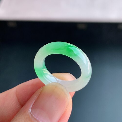 缅甸天然A货冰糯飘阳绿翡翠戒指
