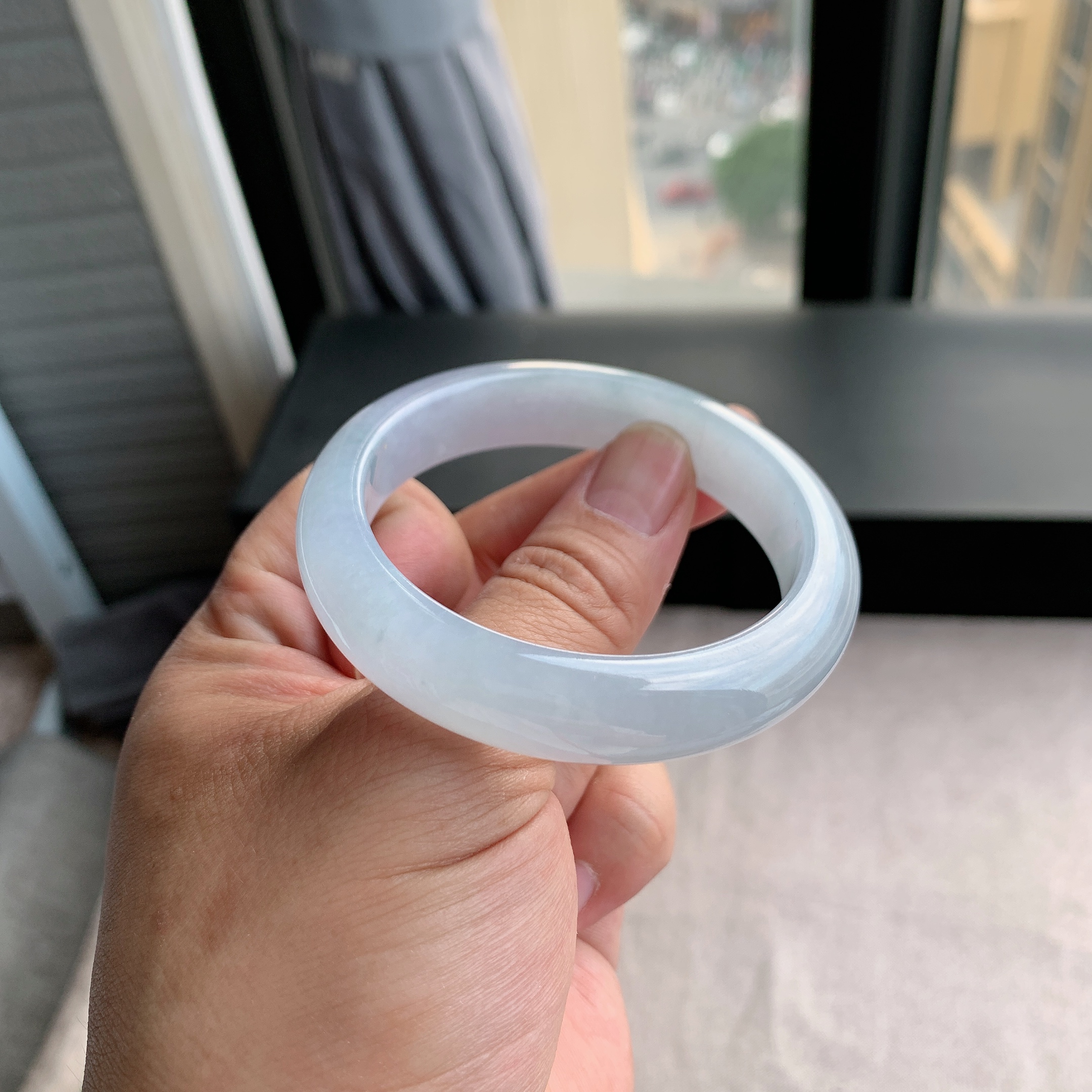 天然A货翡翠57圈口白月光手镯