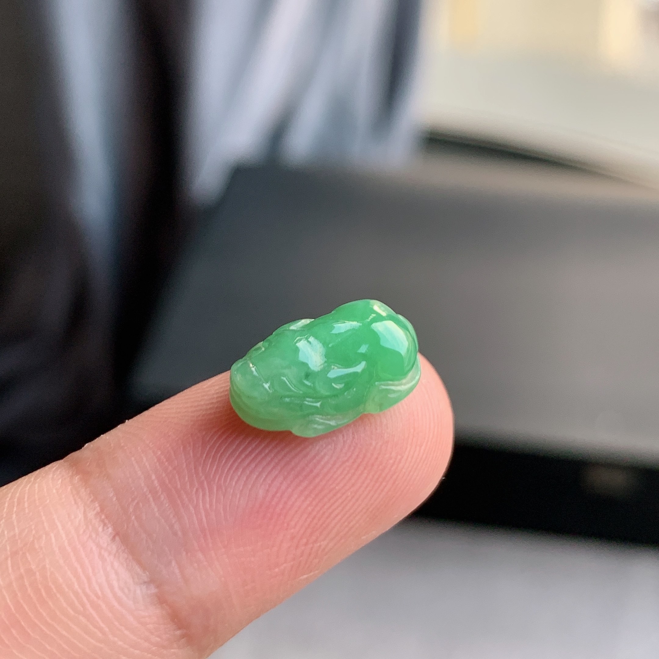 缅甸天然A货翡翠满绿果绿貔貅戒