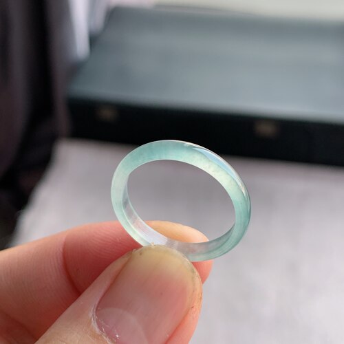 天然A货冰种翡翠白月光素圈戒指