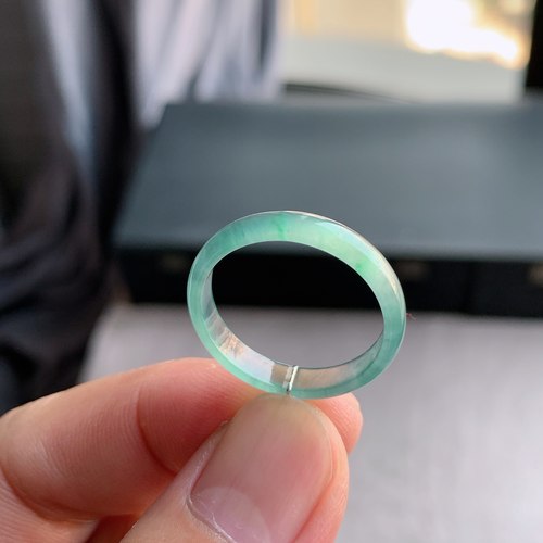 天然A货翡翠天空蓝戒指指环