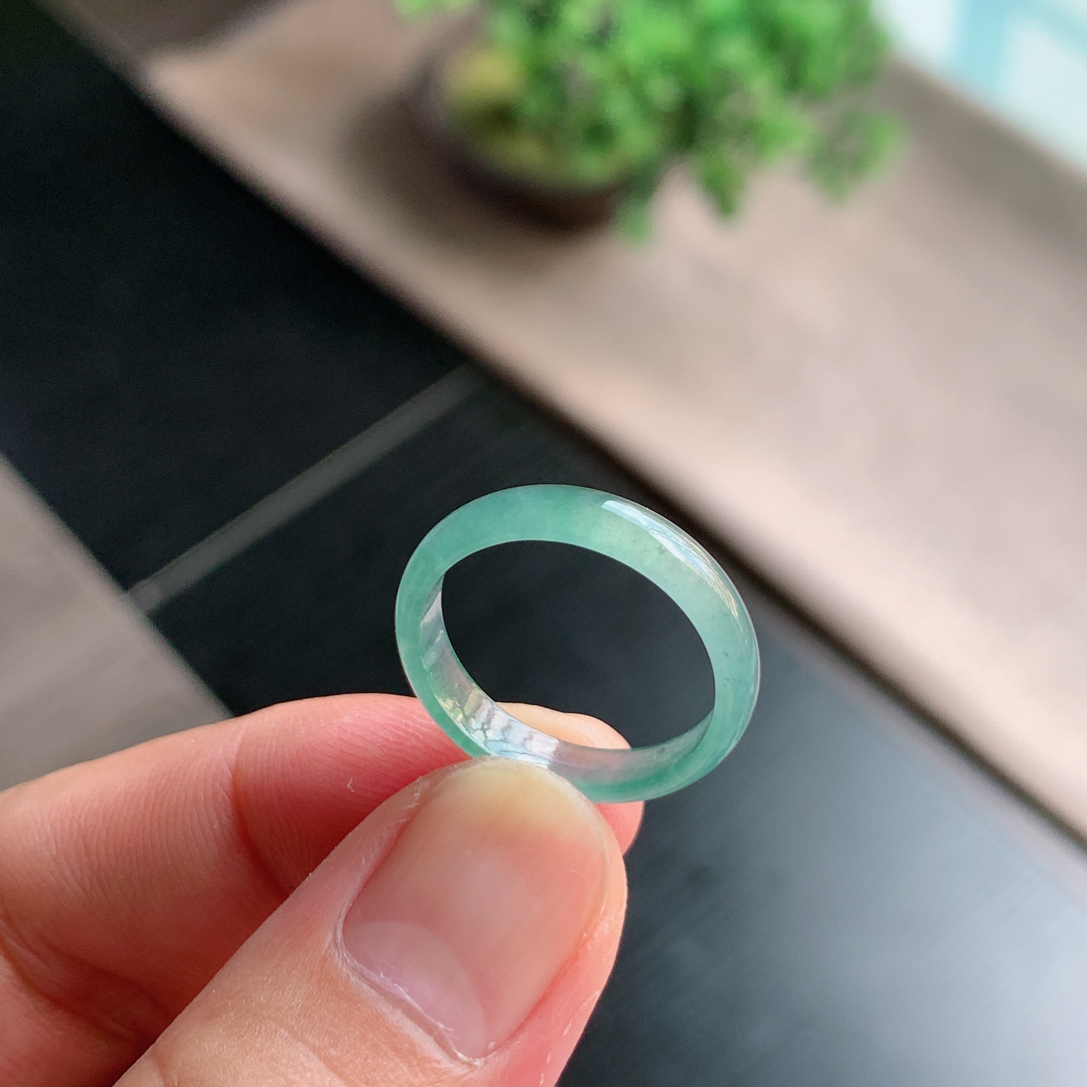 天然A货翡翠冰种19号天空蓝戒指