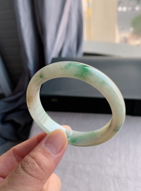 缅甸天然A货翡翠 56圈口飘绿花正圈手镯玉镯T5