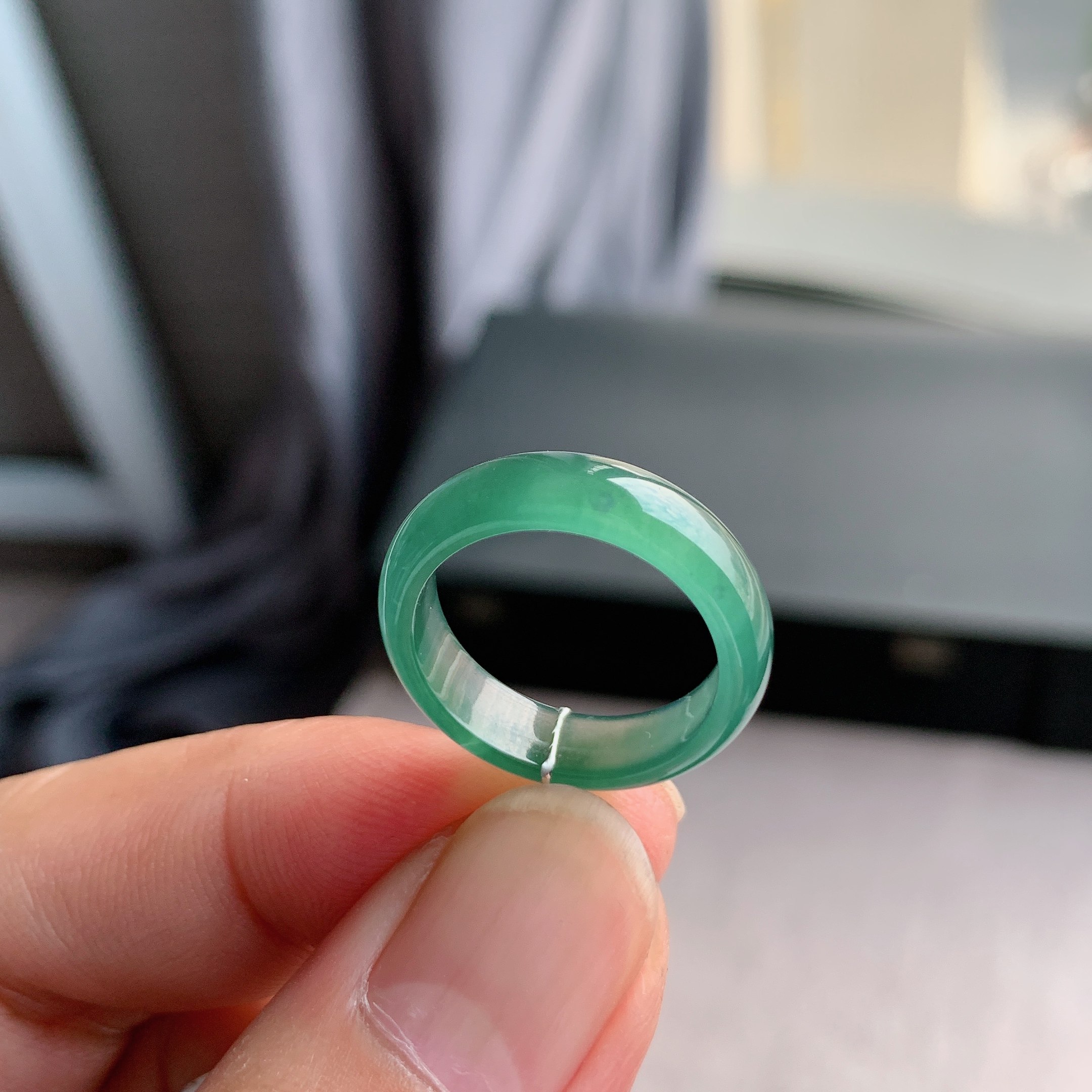 圆形刻面翡翠A货14号戒指晴水绿