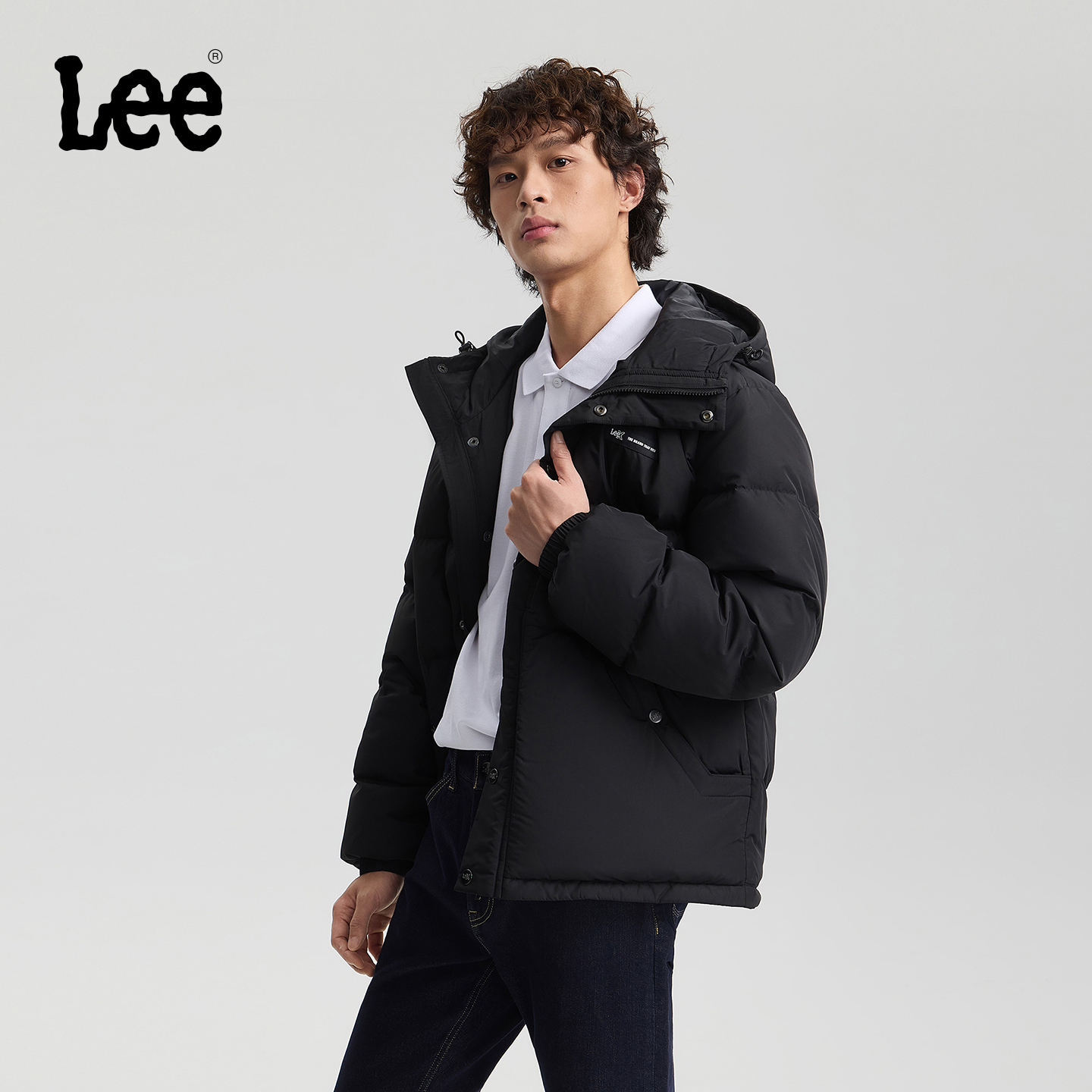 Lee25秋冬新品舒适版连帽可调节抽绳设计小Logo织标男长款羽绒服