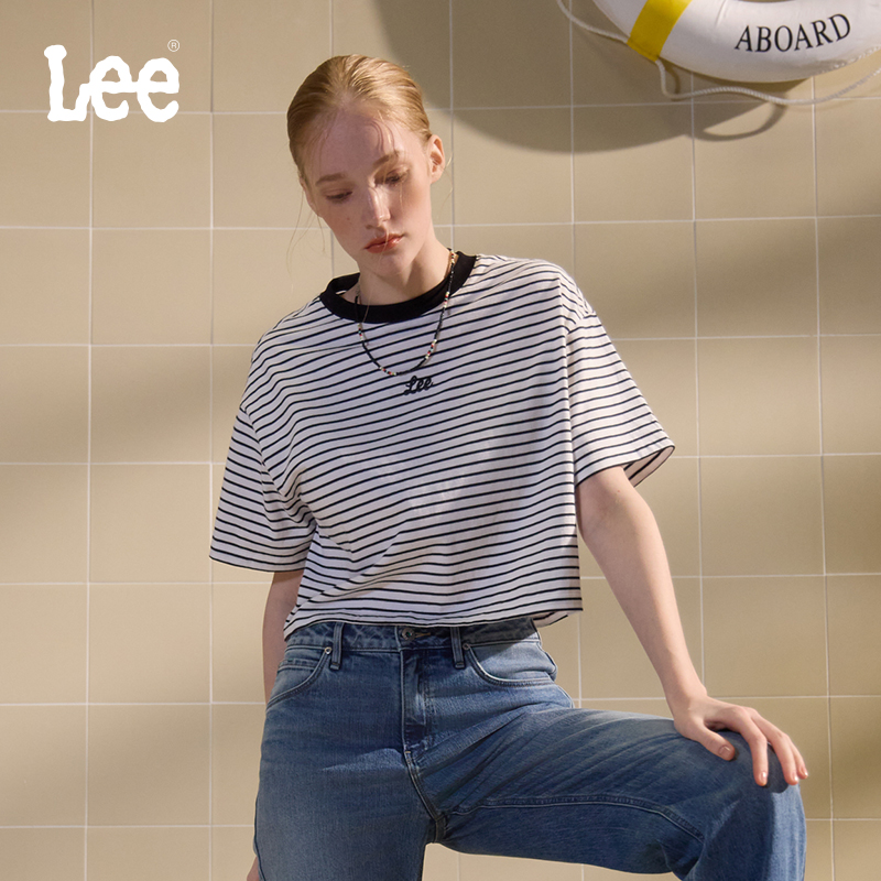 舒适版短款短袖T恤 撞色领口设计