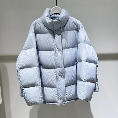 淡蓝色90鸭绒泡芙羽绒服外套女