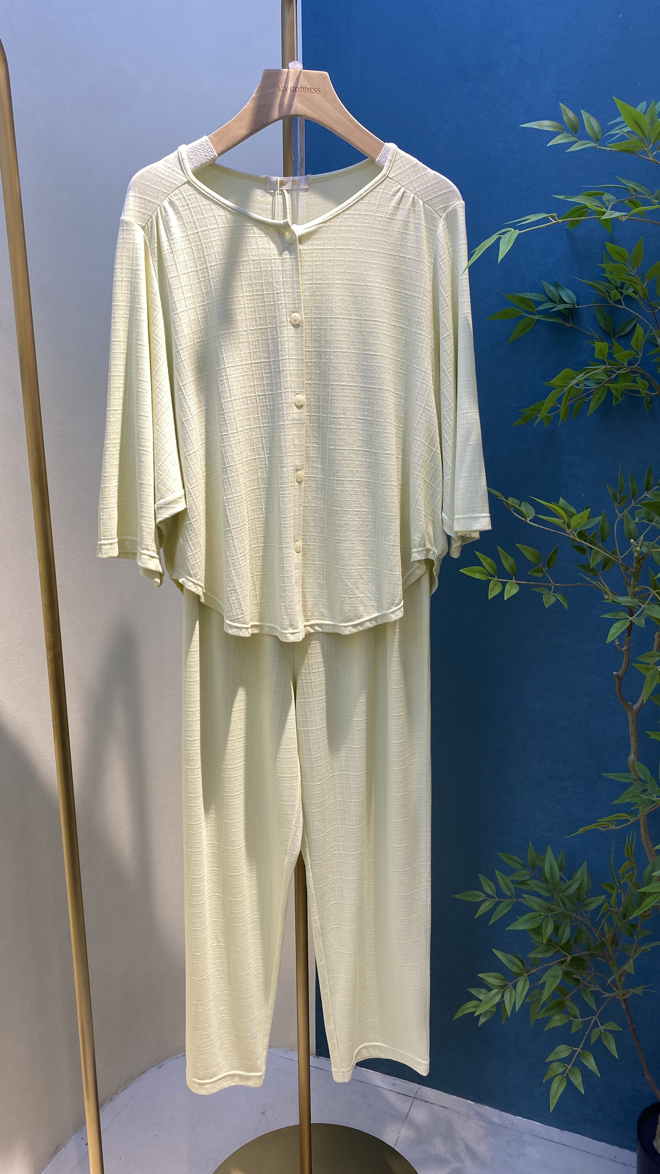 宽画2026春夏新款女士短袖长睡衣/家居服套装
