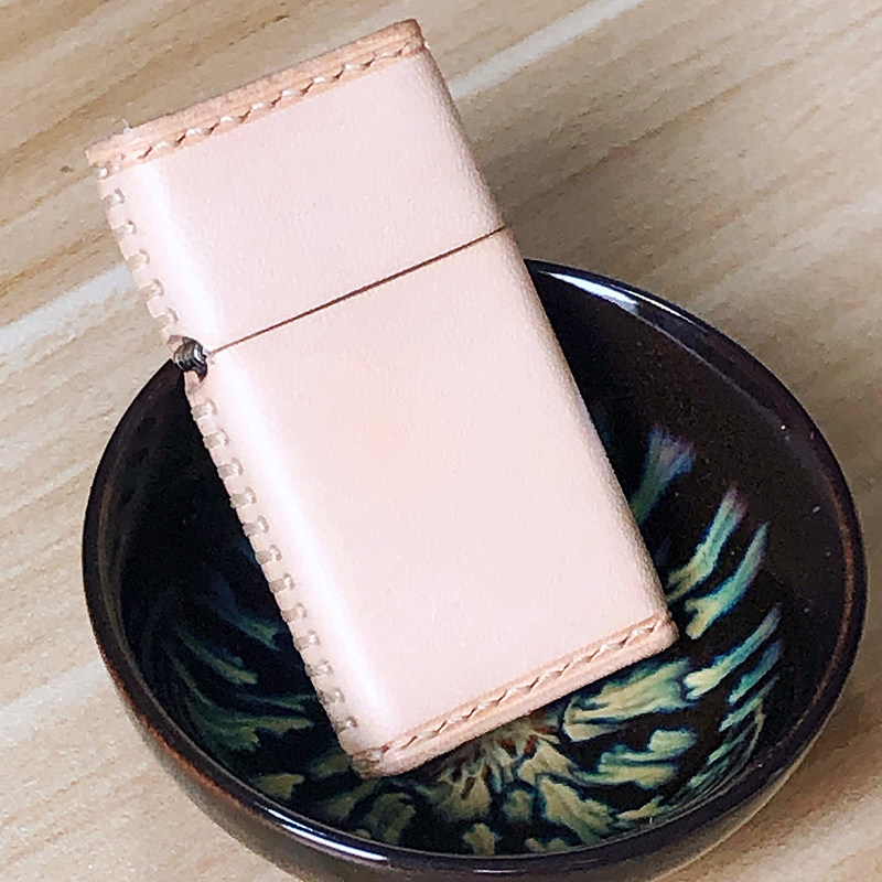 头层牛皮zippo打火机定制图片