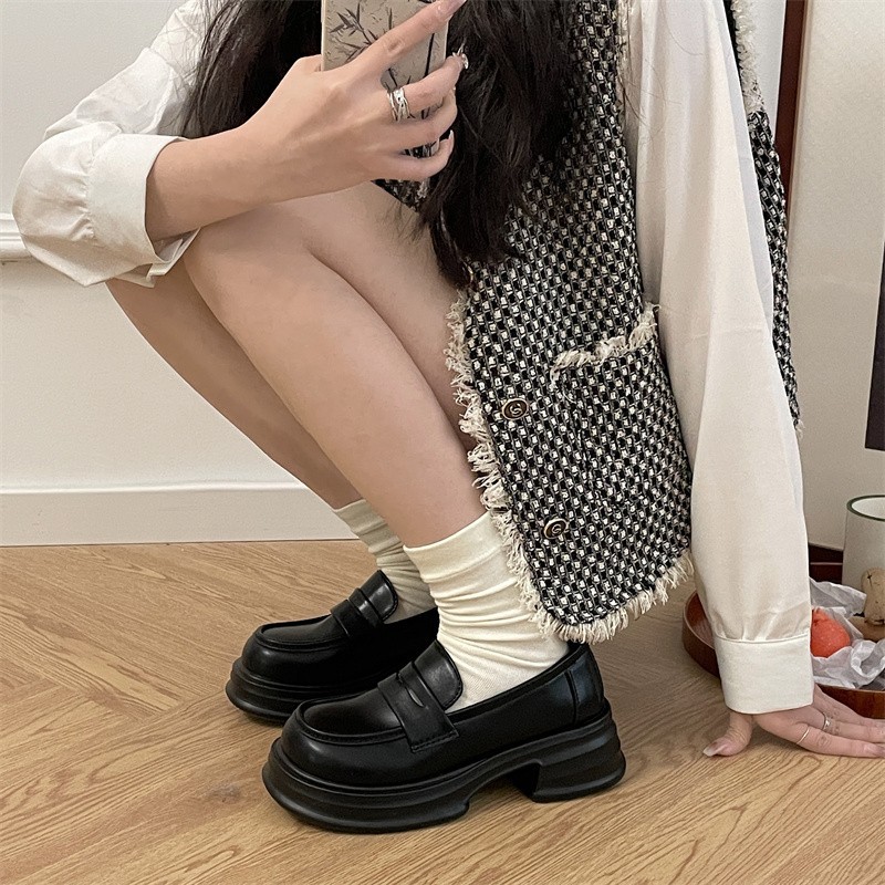 圆头厚底单鞋女黑色学院风小皮鞋百搭英伦乐福鞋2024正装鞋子jk鞋