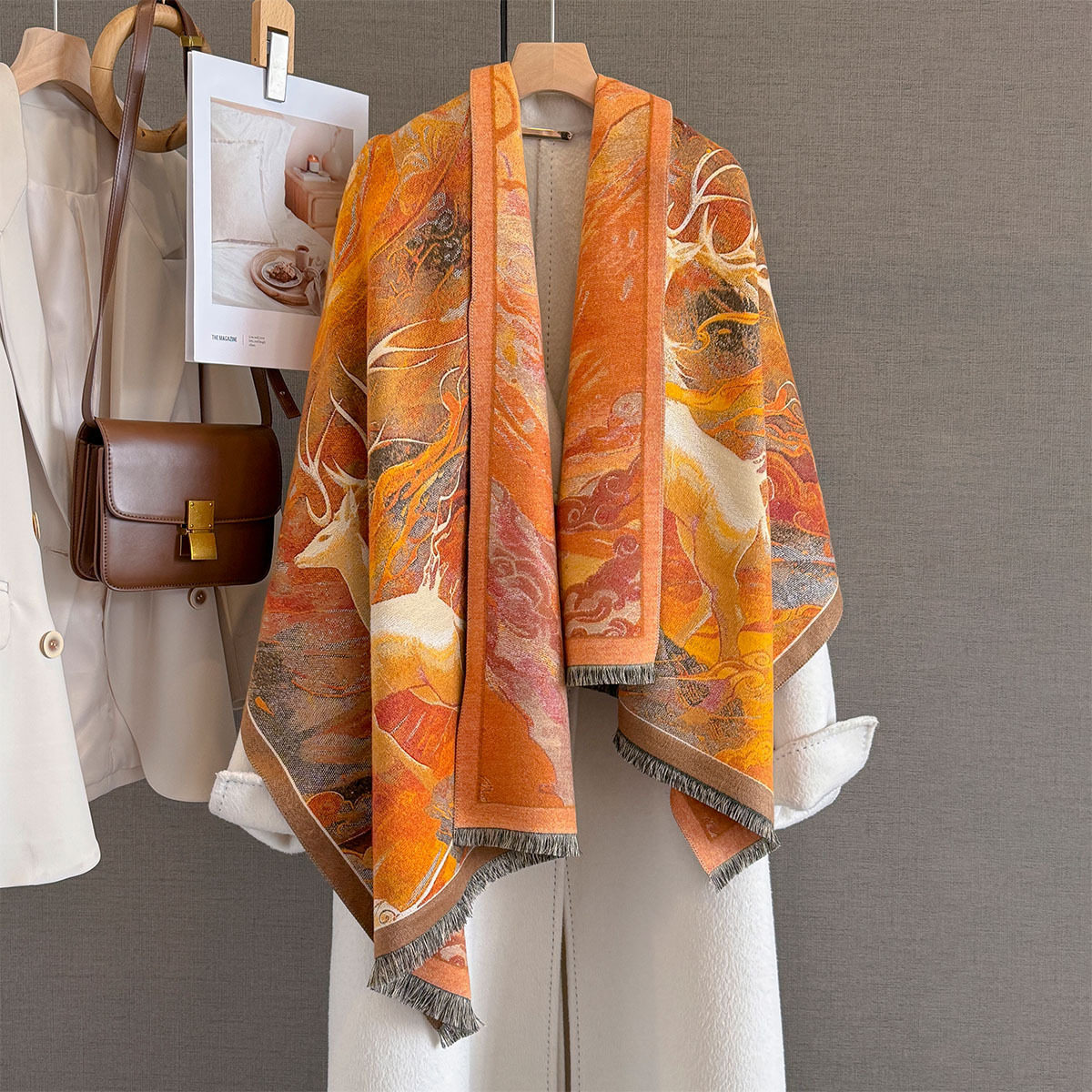 2025新款中古风梅花鹿提花围巾冬季气质复古保暖披肩旅游外搭围脖