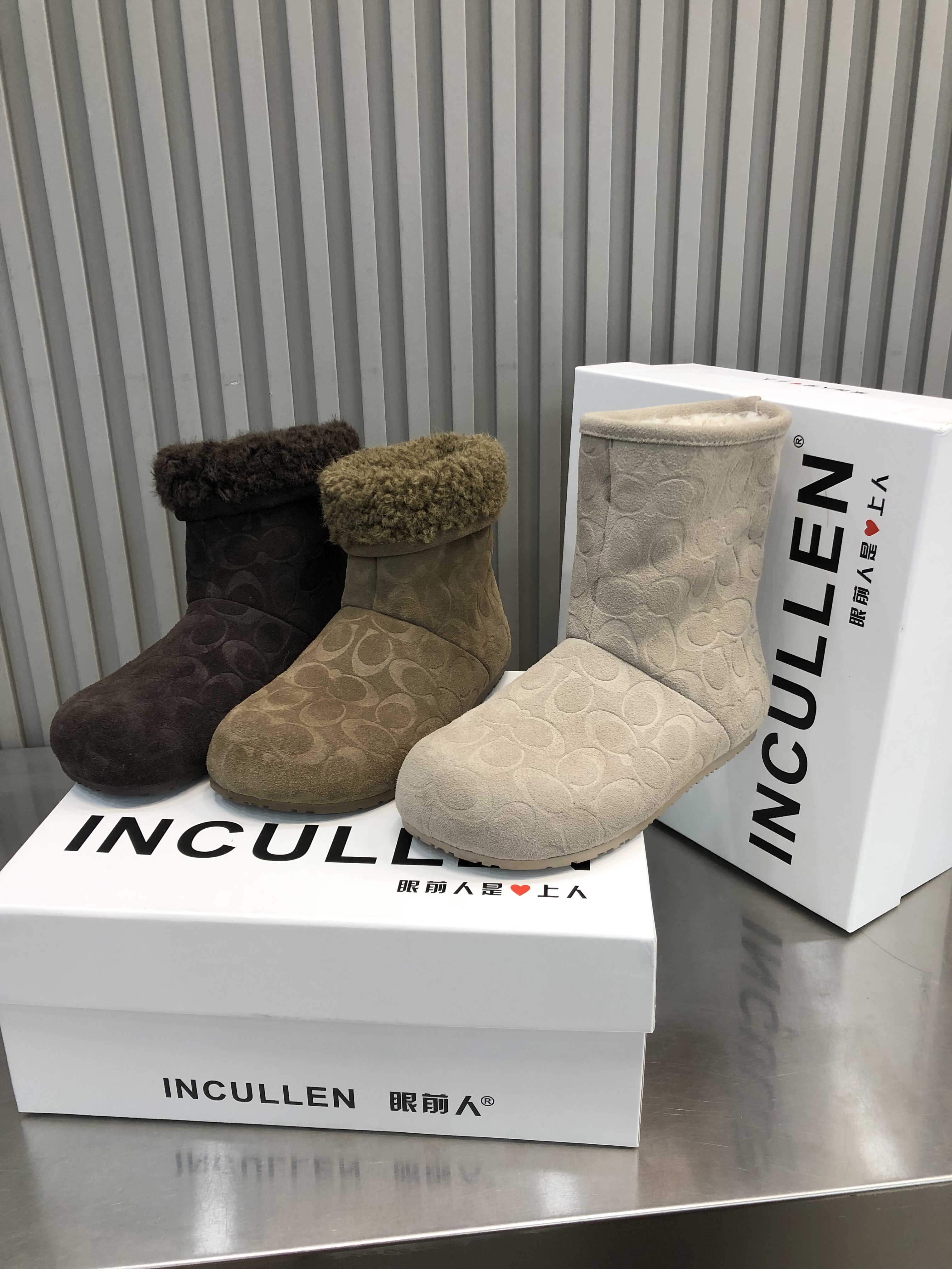 女爆款皮毛一体印花短靴休闲时尚雪地靴秋冬保暖棉鞋